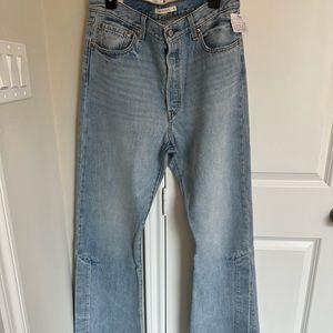 Levi’s Ribcage Split Flare